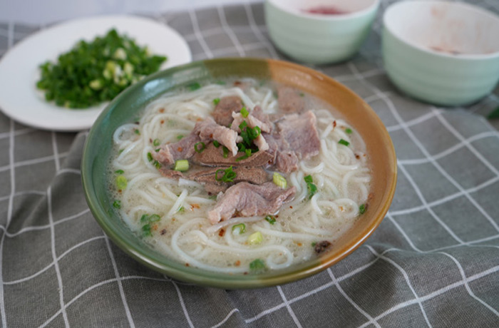 道外原味汤粉王培训